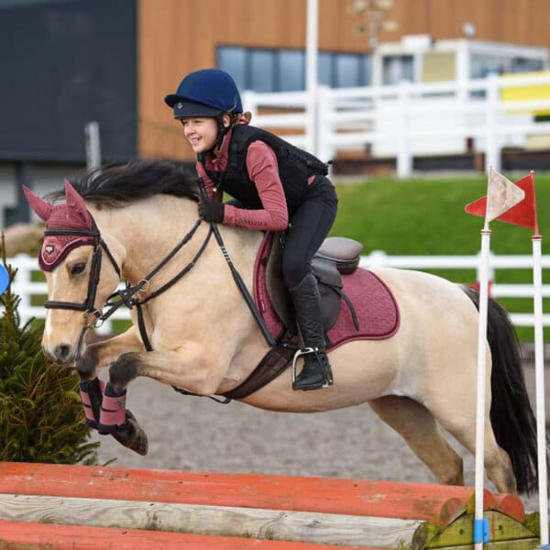 Charles Owen Kids Kontor Body Protector