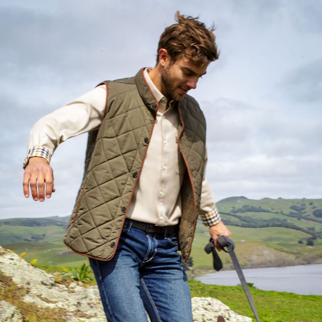 Ariat Men's Woodside Quilted Gilet in Earth