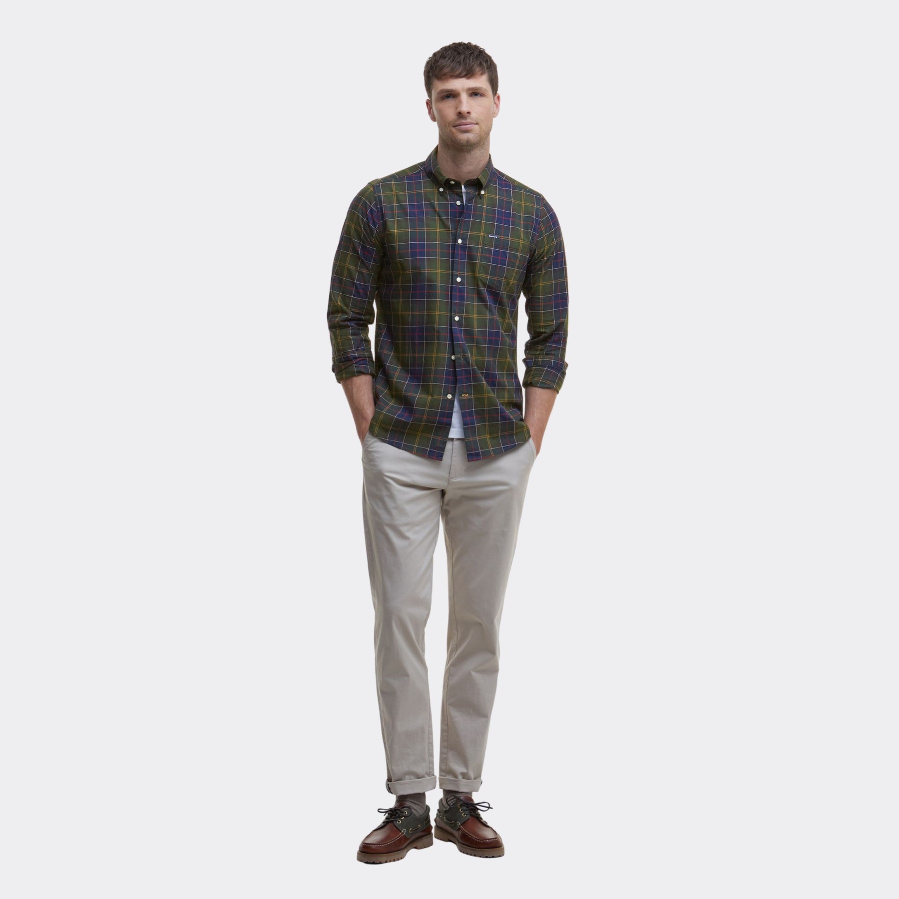 Barbour Men's Wetheram Tailored Long-Sleeved Shirt in Classic Tartan
