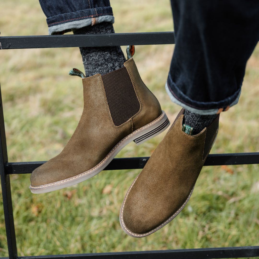 Barbour Men's Farsley Chelsea Boots in Khaki