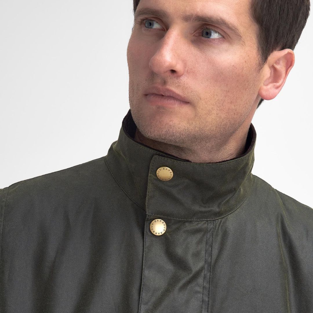Barbour Men's Westmorland Wax Waistcoat in Olive
