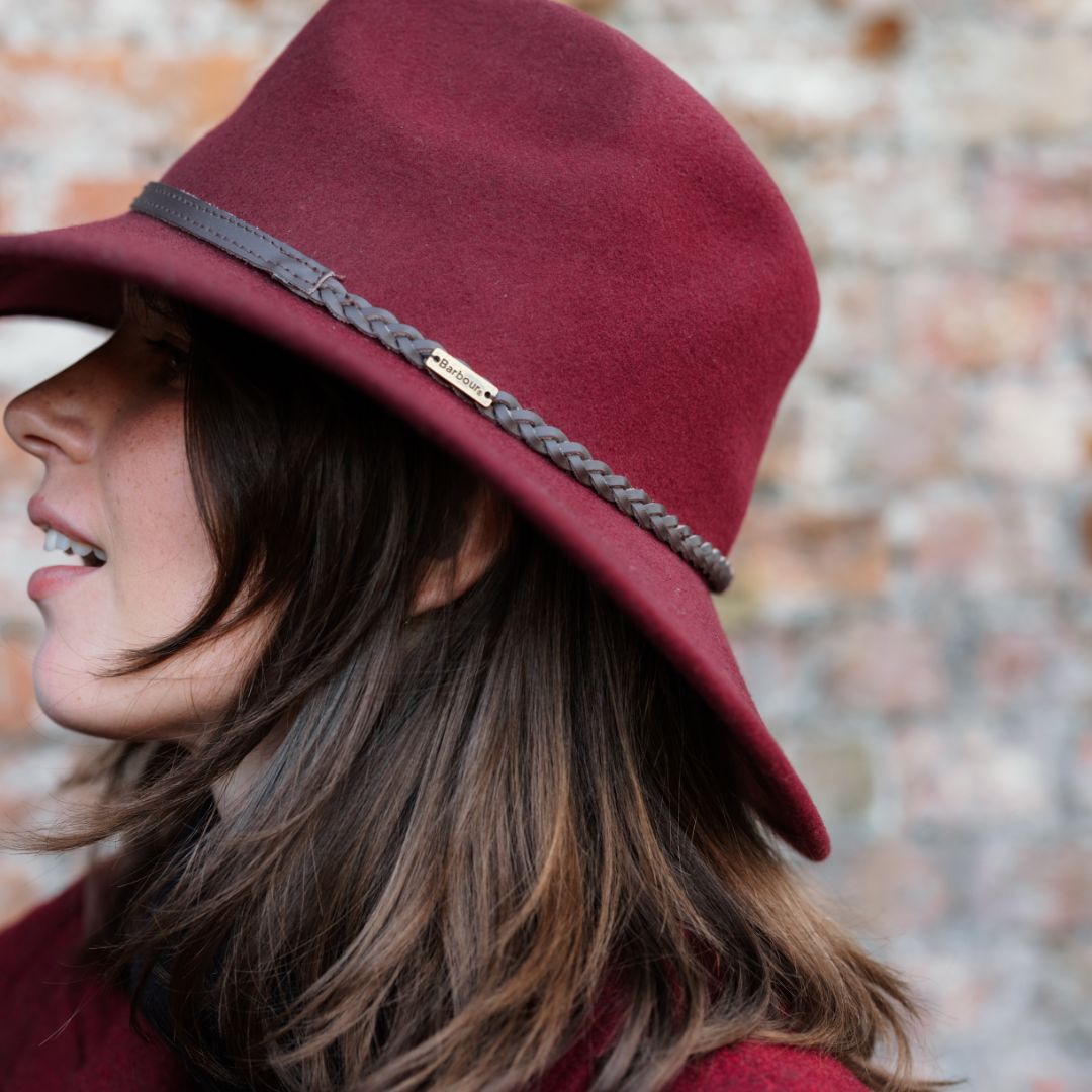 Barbour Women's Tack Fedora in Cabernet