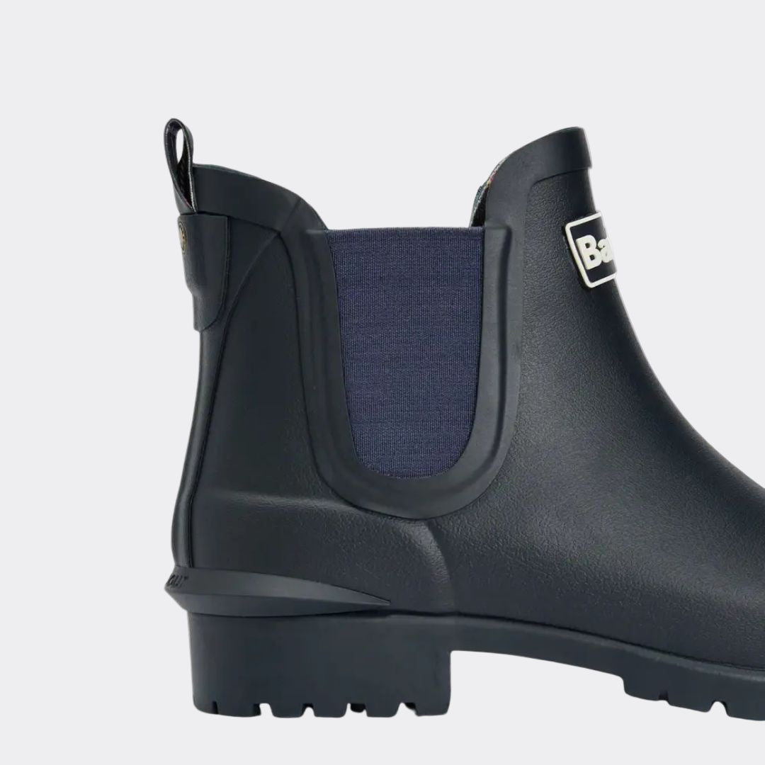 Barbour Women's Wilton Chelsea Boots in Classic Navy