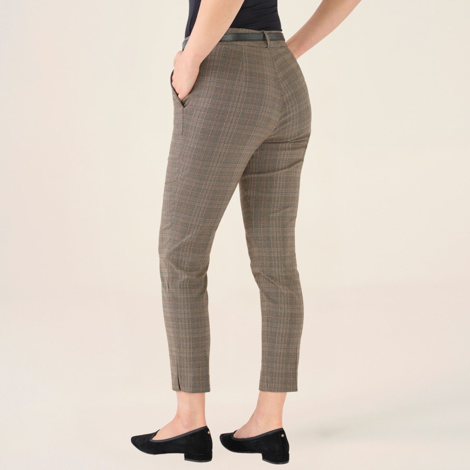 Cristina Barros Women's Classic Plaid Trousers in Grey