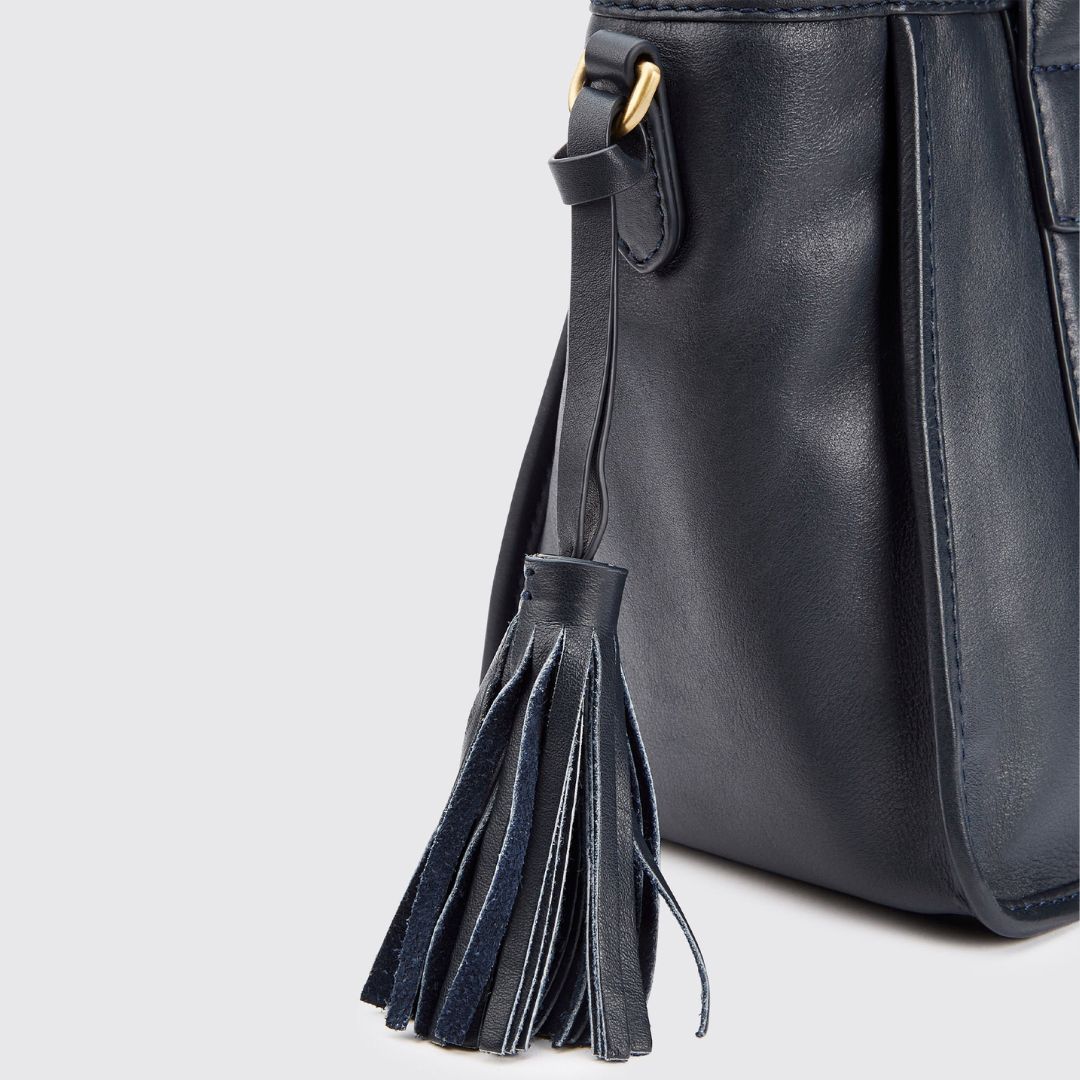 Dubarry Ramelton Leather Handbag in Navy
