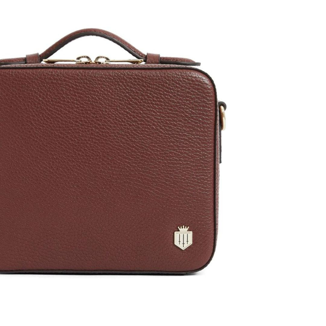 Fairfax & Favor Buckingham Crossbody Leather Bag in Burgundy