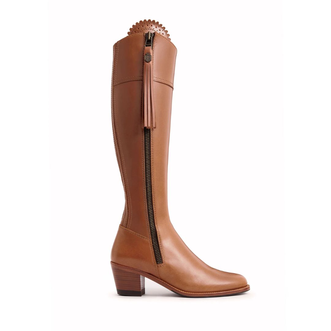 Fairfax & Favor Heeled Regina Leather Boot in Tan