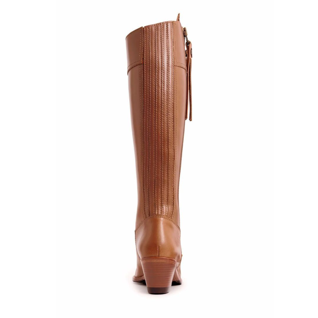 Fairfax & Favor Heeled Regina Leather Boot in Tan