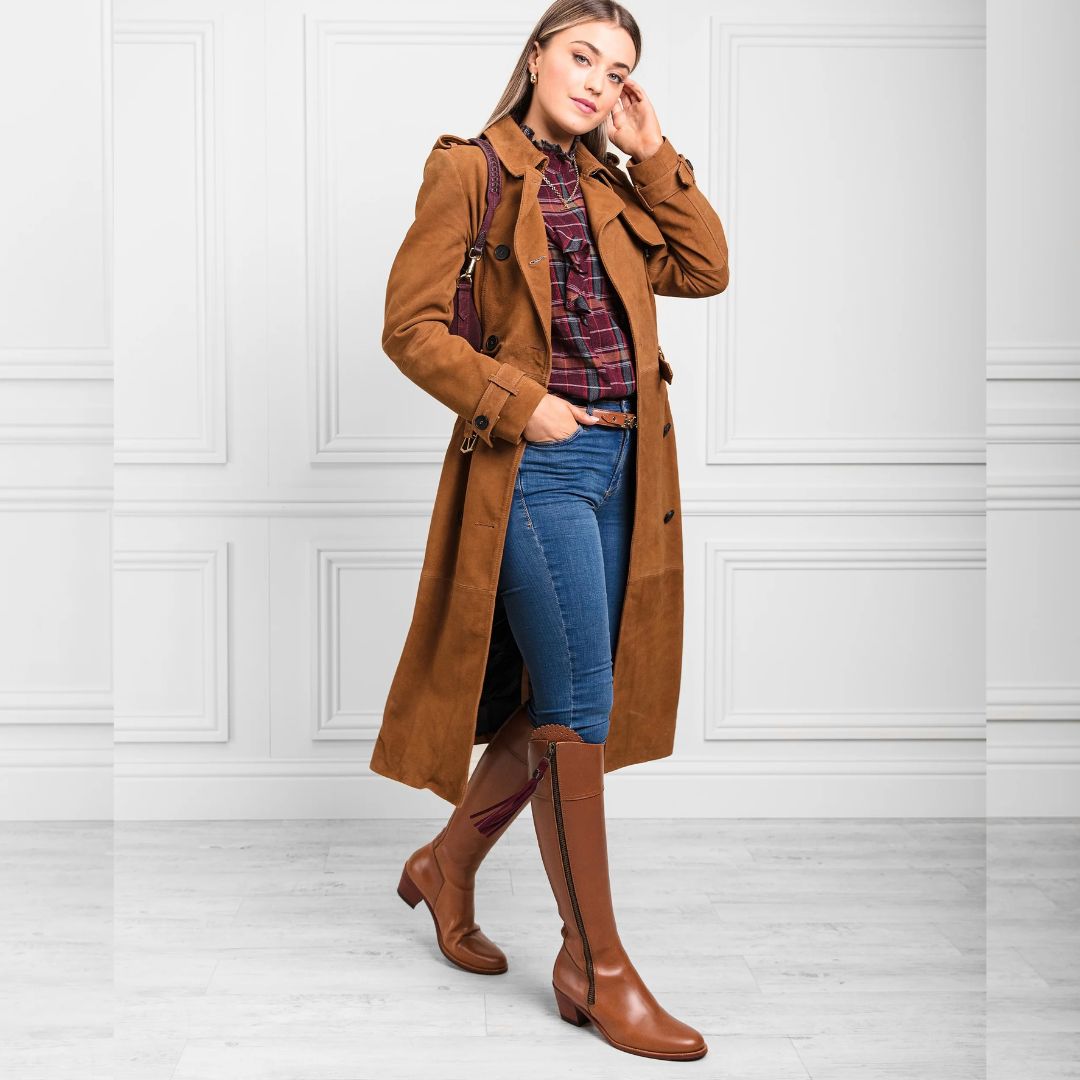 Fairfax & Favor Heeled Regina Leather Boot in Tan