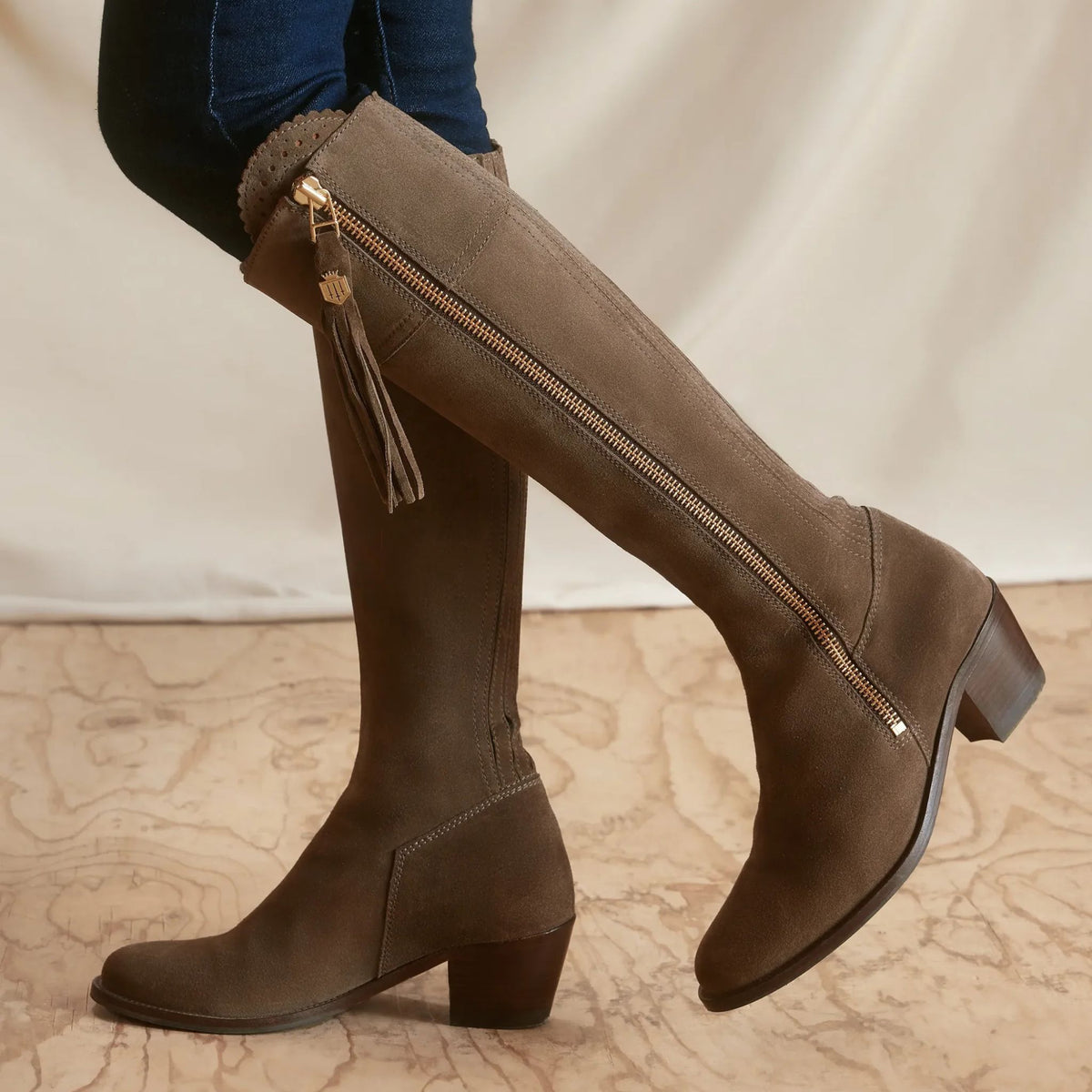 Fairfax & Favor Heeled Regina Suede Boot in Fog