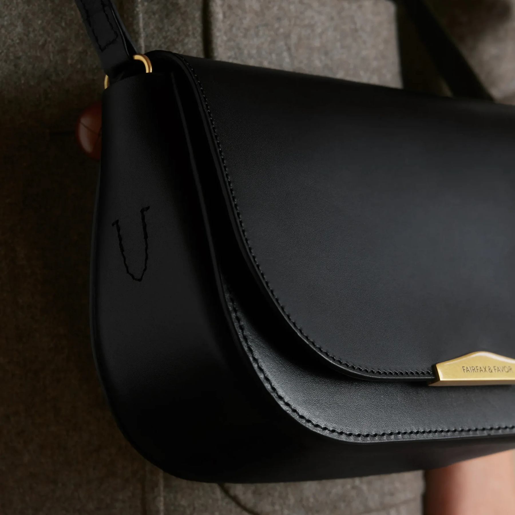 Fairfax & Favor Rye Leather Crossbody Bag in Black