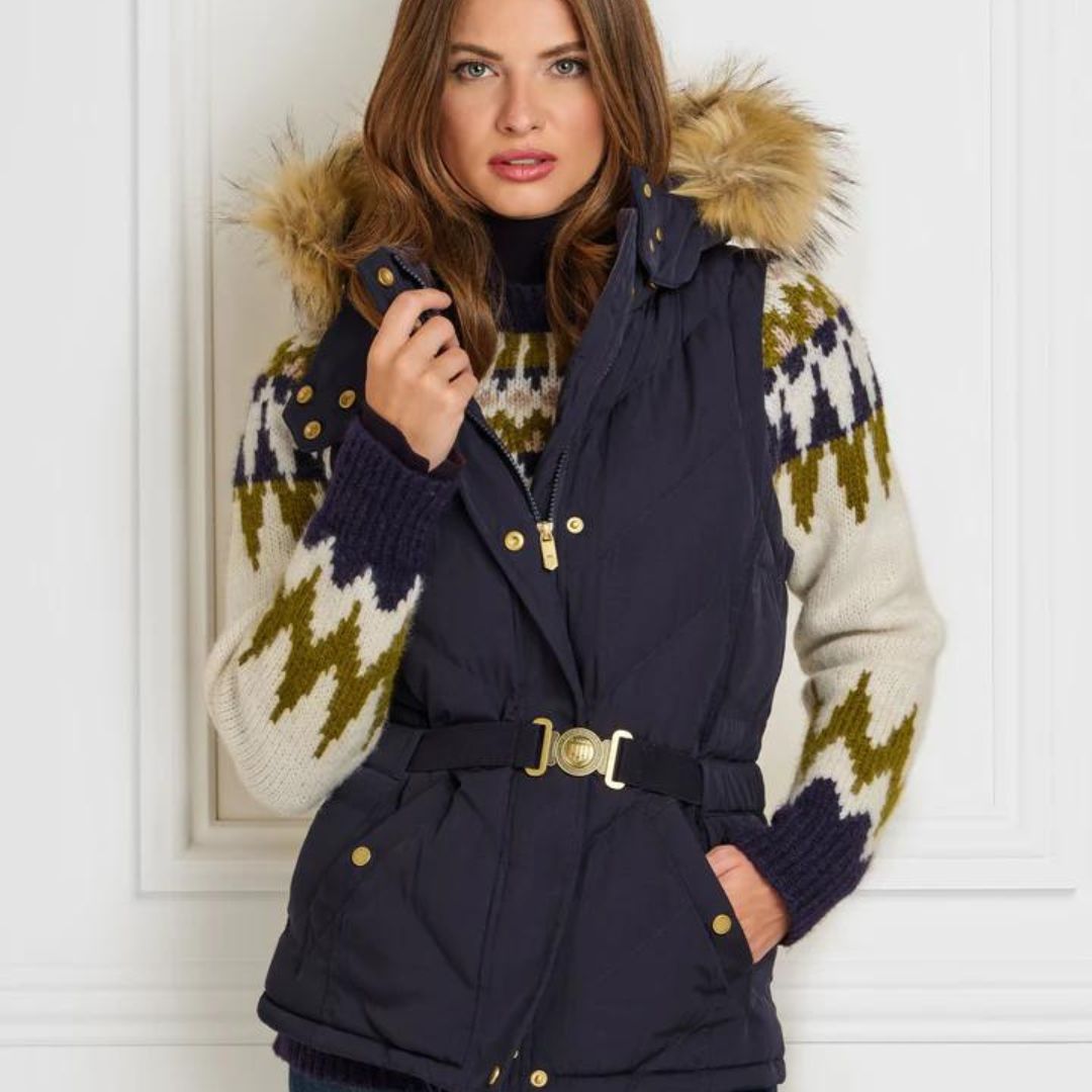 Fairfax & Favor Women's Charlotte Padded Gilet in Navy