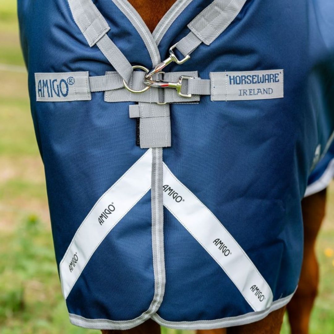 Horseware Amigo Bravo 12 Plus Heavy Turnout Rug in Navy & Titanium (400g)