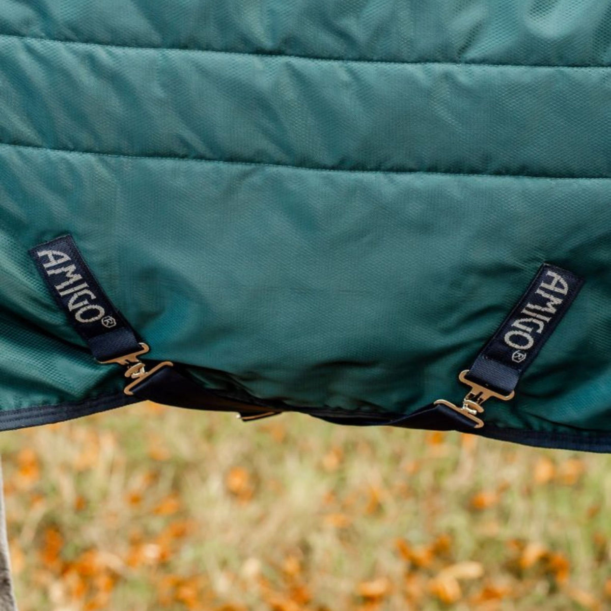 Horseware Amigo Ripstop Insulator Stable Medium Rug in Dynasty Green (200g)