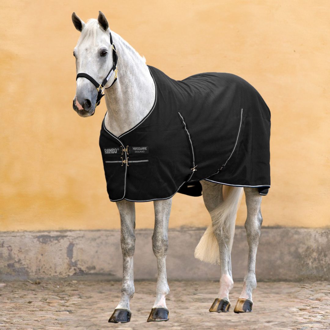 Horseware Rambo Stable Medium Rug in Black & Silver (200g)