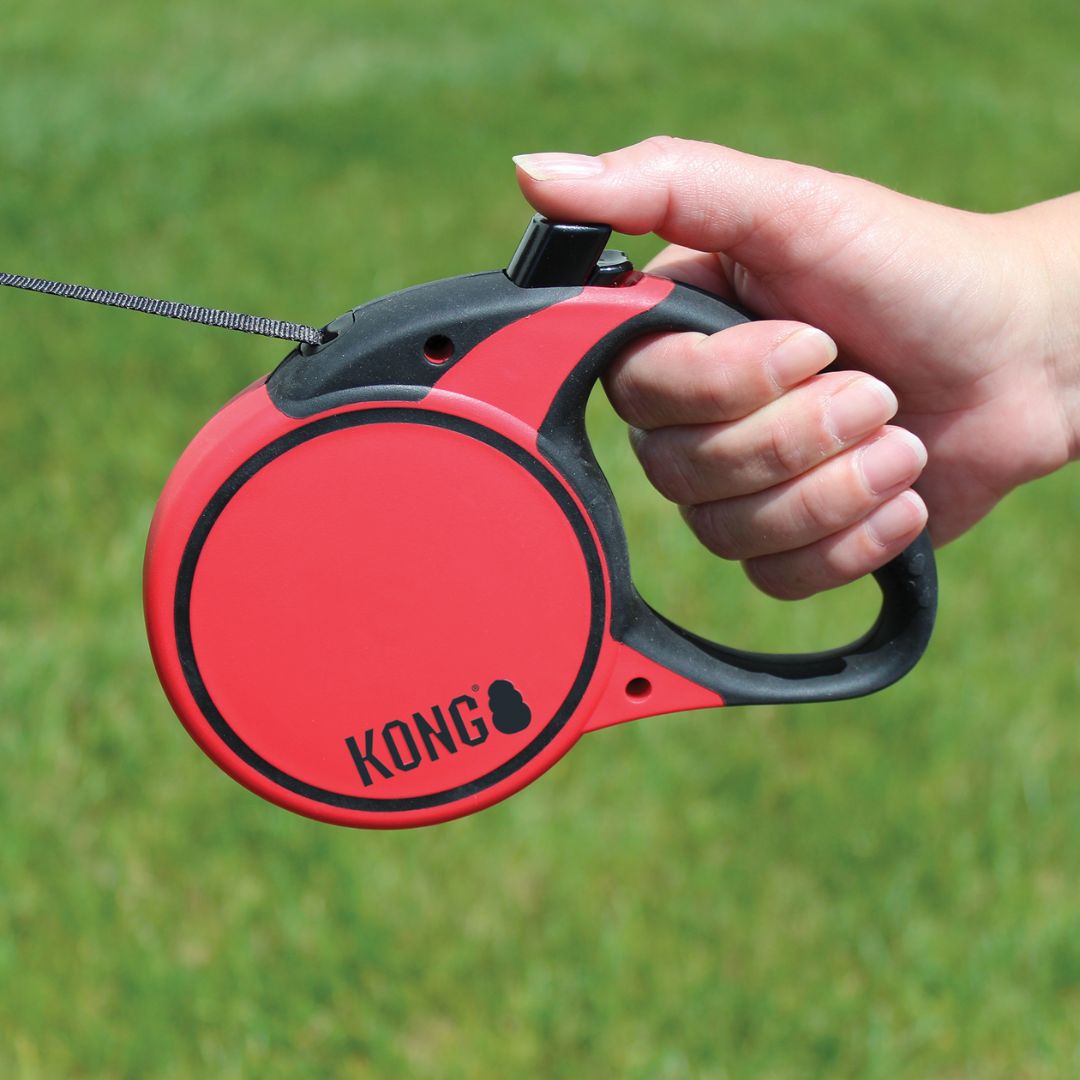 KONG Retractable Terrain Tape Dog Lead in Red