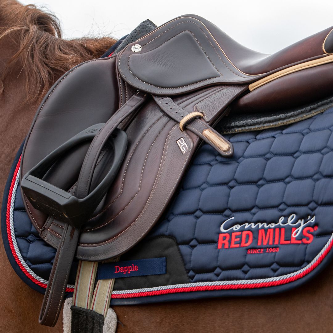 Red Mills Horse Saddle Pad in Navy