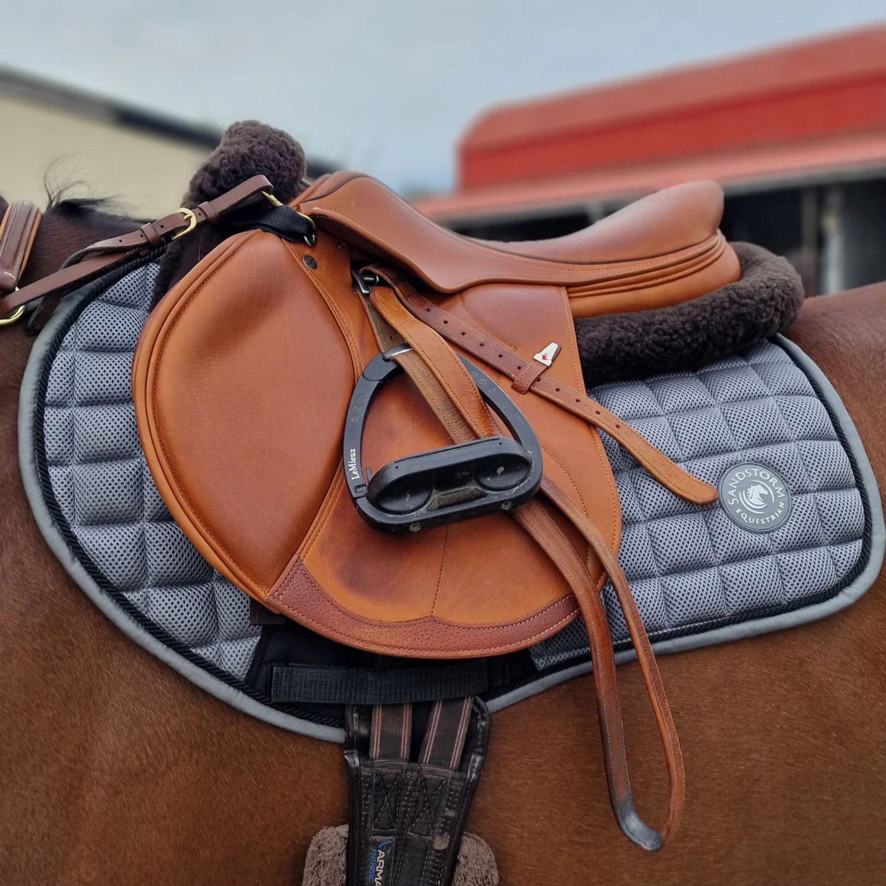SandStorm Horse MeshAir Close Contact Saddle Pad in Grey