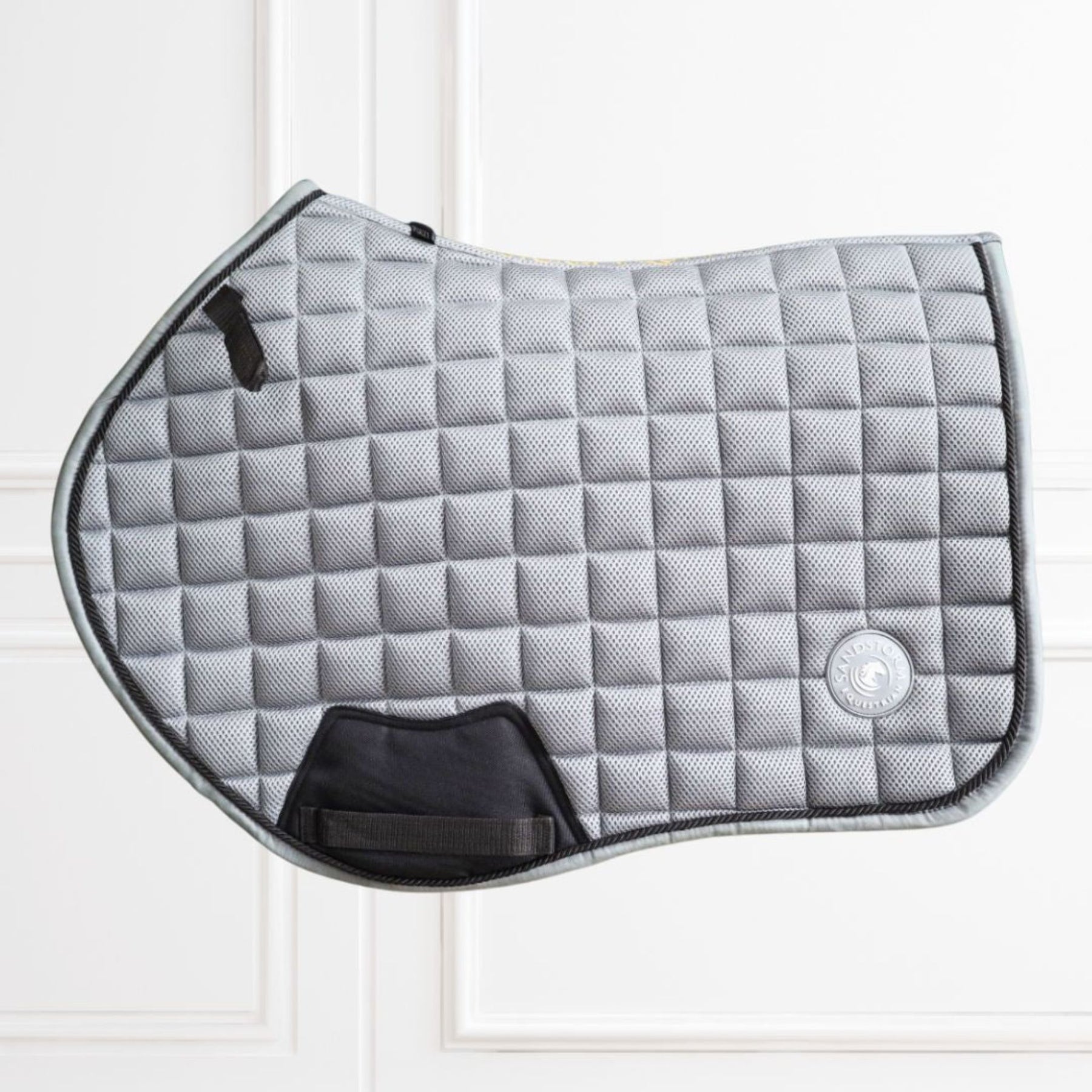 SandStorm Horse MeshAir Close Contact Saddle Pad in Grey