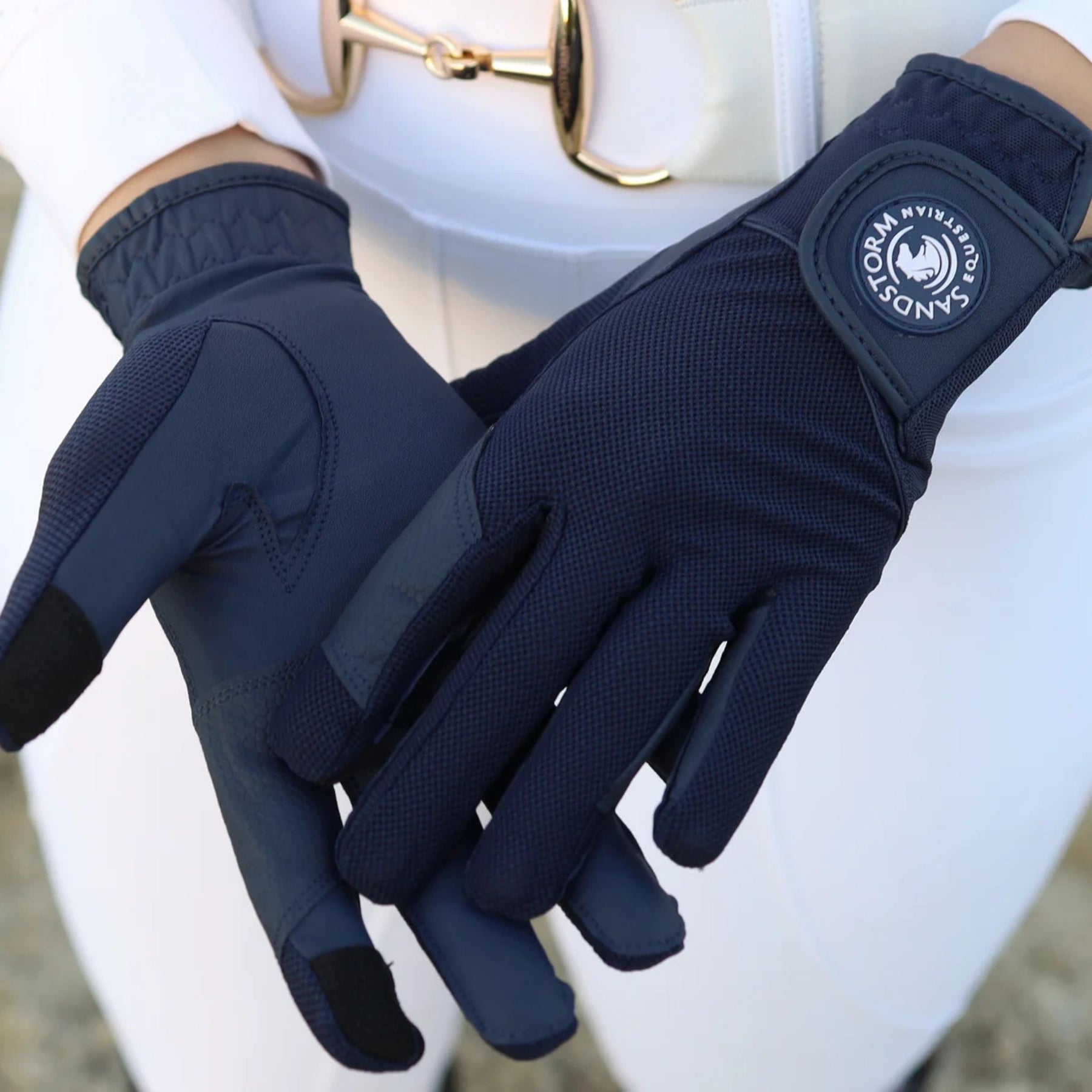 SandStorm Riding Gloves in Navy