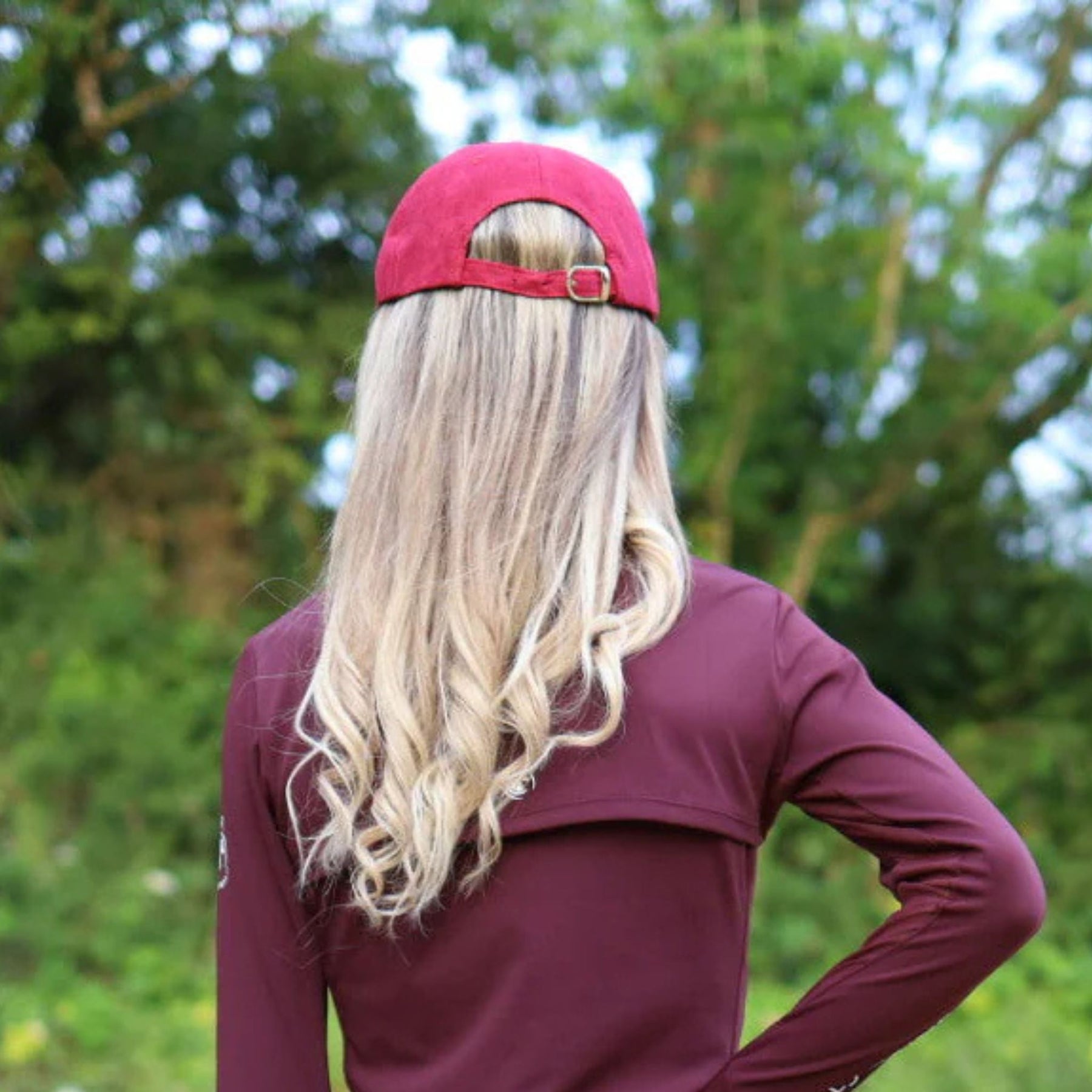 SandStorm Suede Effect Baseball Cap in Ruby