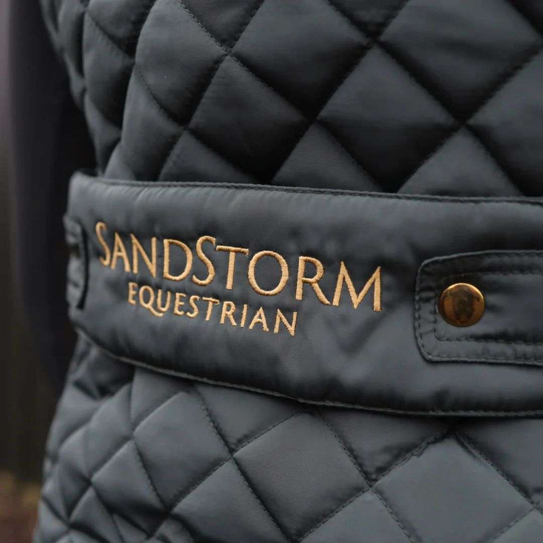 SandStorm Women's Tailored Quilted Gilet in Hunter Green