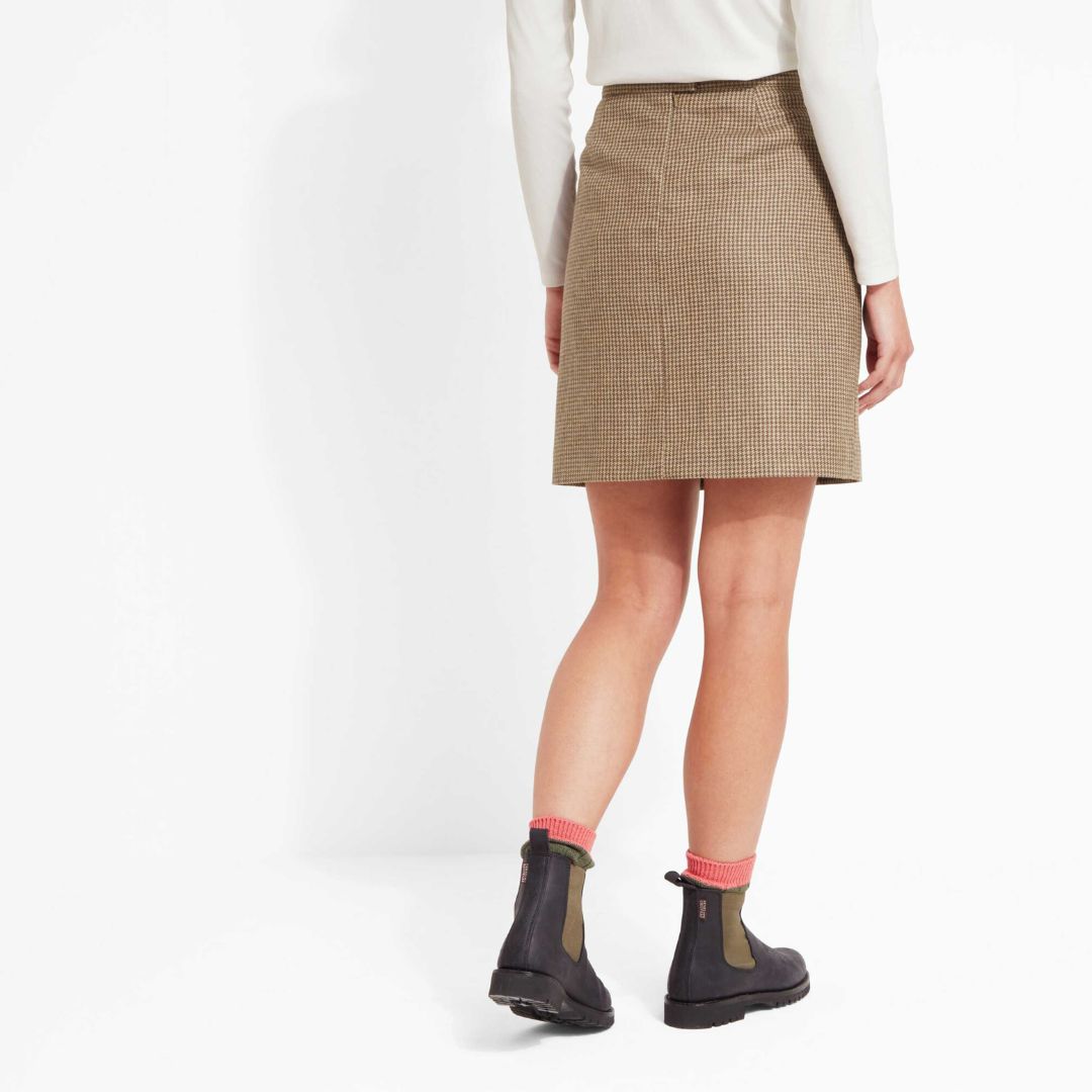 Schoffel Women's Beauly Tweed Skirt in Houndstooth tweed