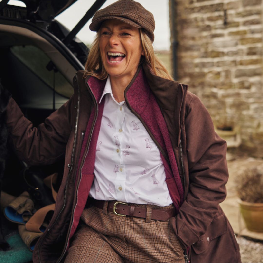 Schoffel Women's Norfolk Shirt in Wine Labrador Print