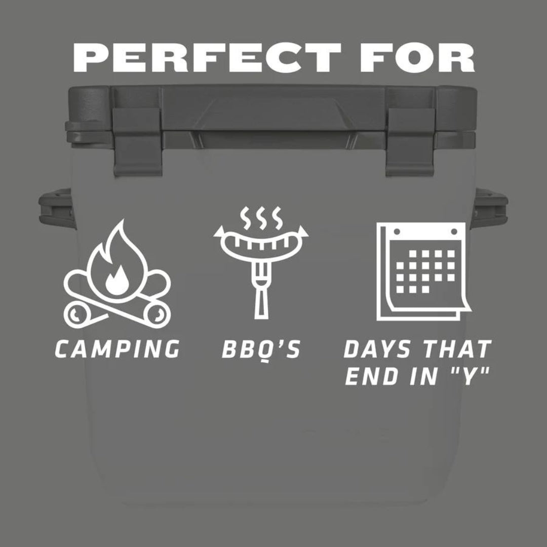 Stanley Adventure Cold for Days Outdoor Cooler in Polar White (28.3L)