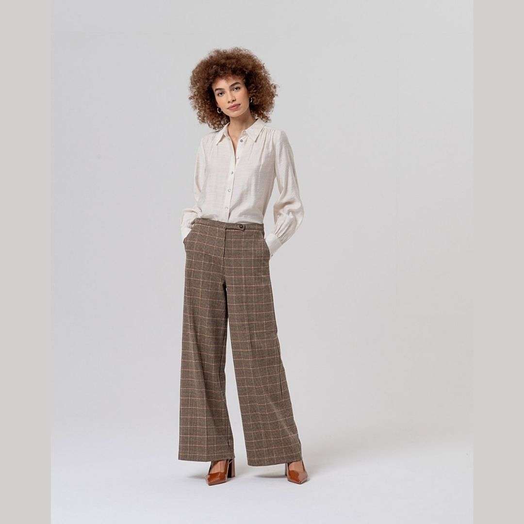 Surkana Wide Trouser with Small Waist in Camel