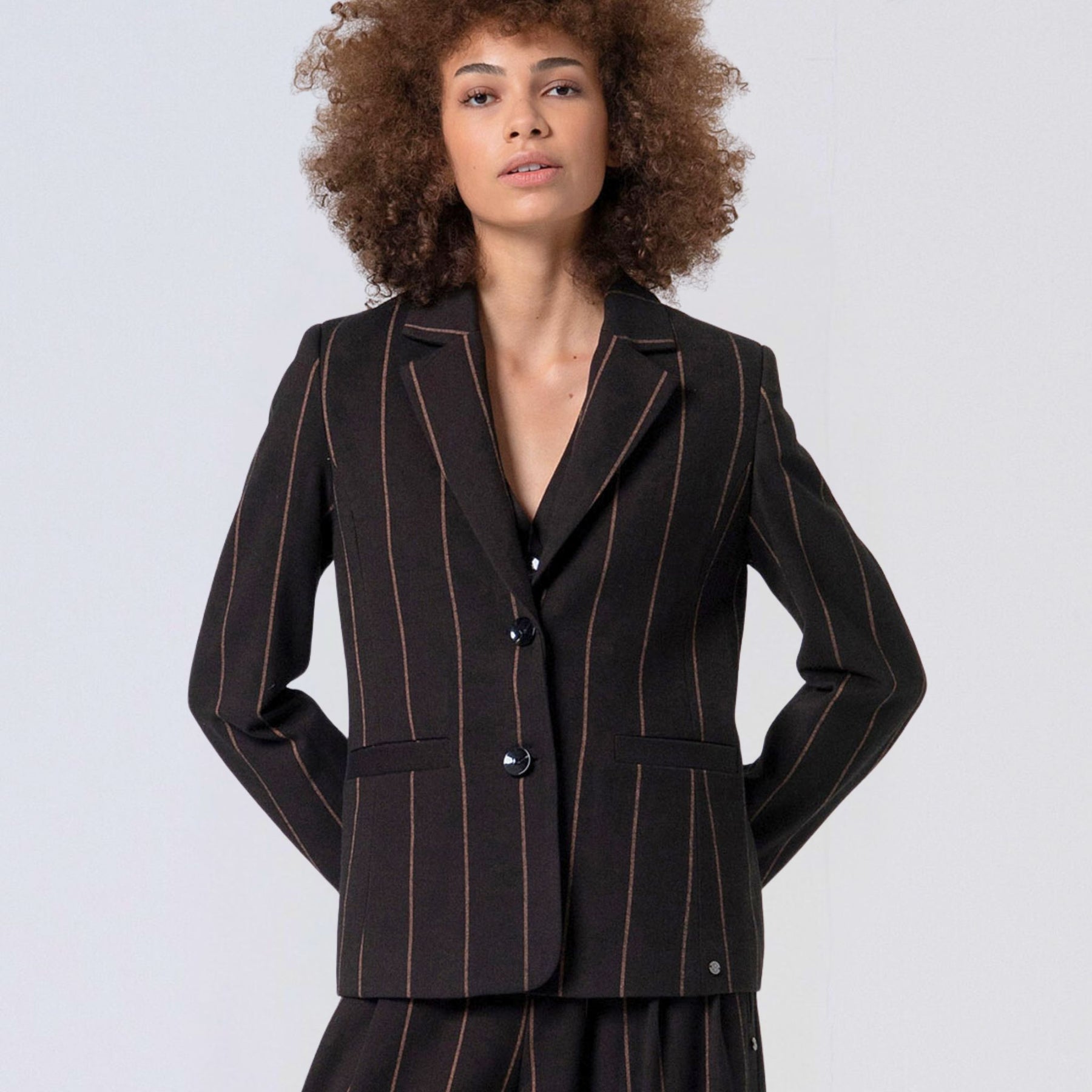 Surkana Women's Irdi Pinstripe Blazer in Brown