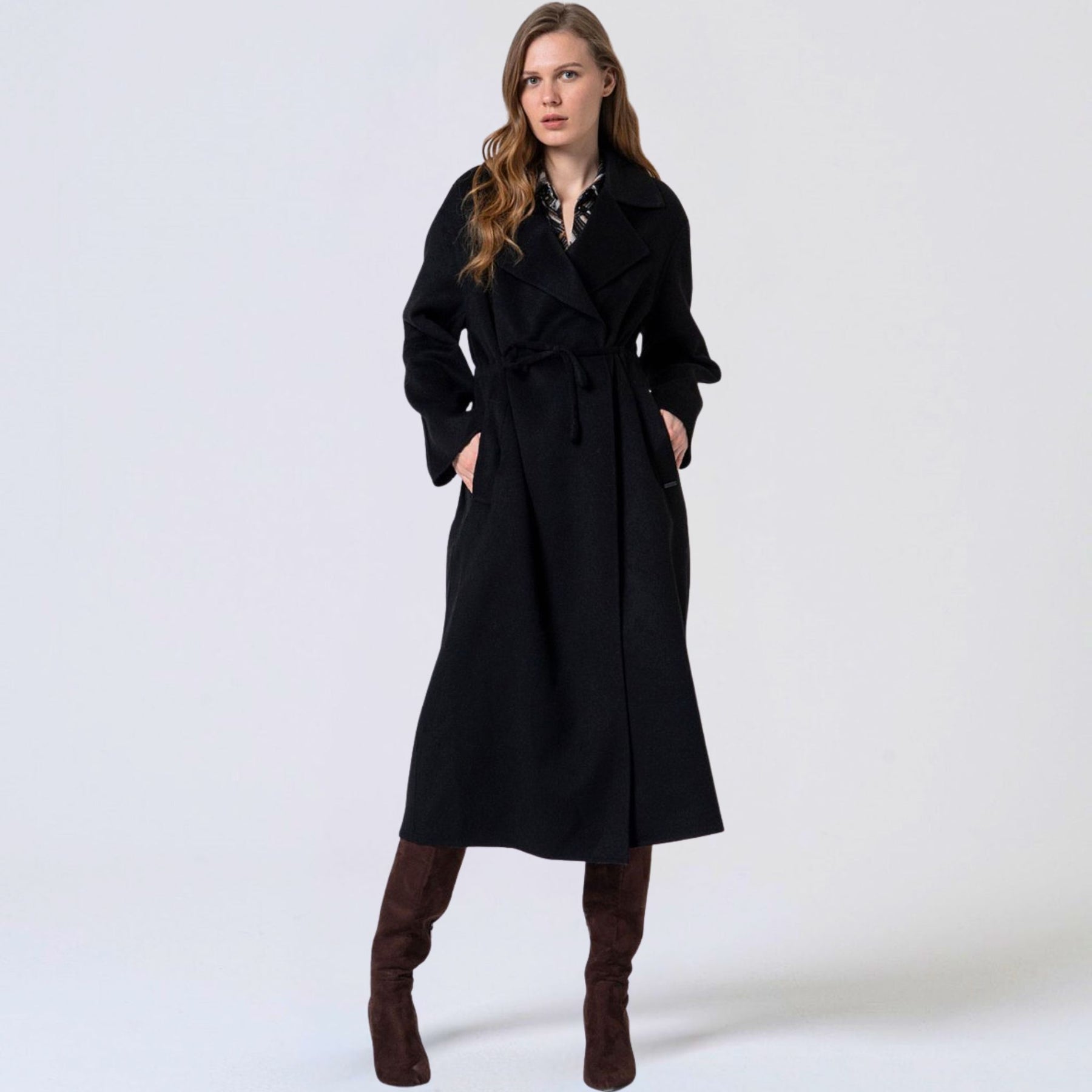 Surkana Women's Lina Handmade Wool Coat in Black