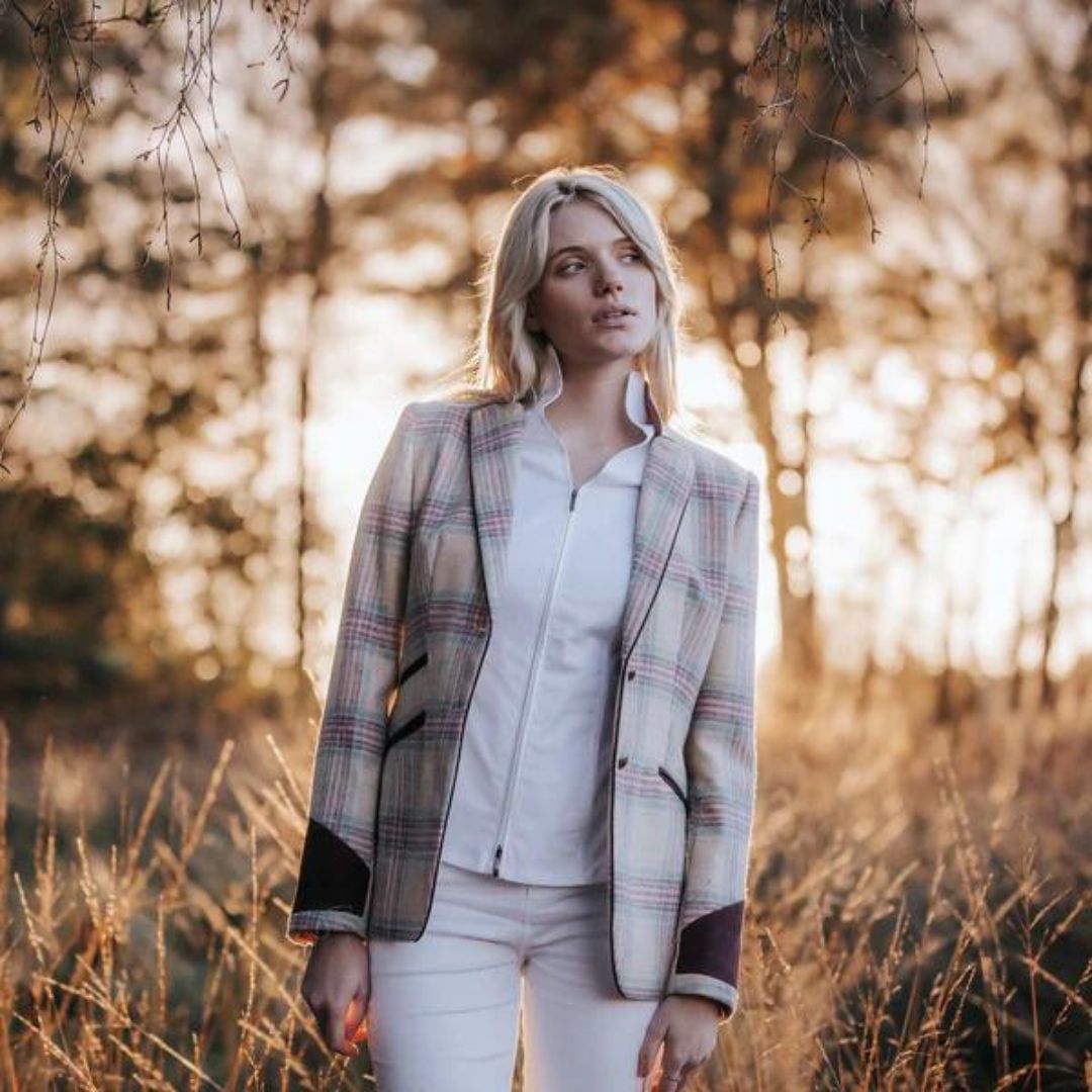 Welligogs Women's Ascot Wool Jacket in Cream Tea