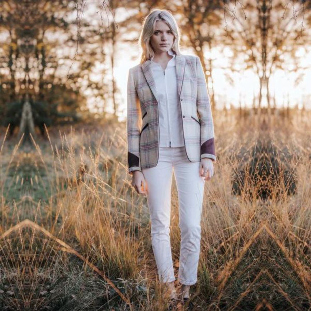 Welligogs Women's Ascot Wool Jacket in Cream Tea