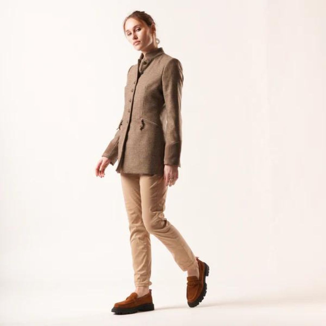 Welligogs Women's Balmoral Tailored Jacket in Mocha