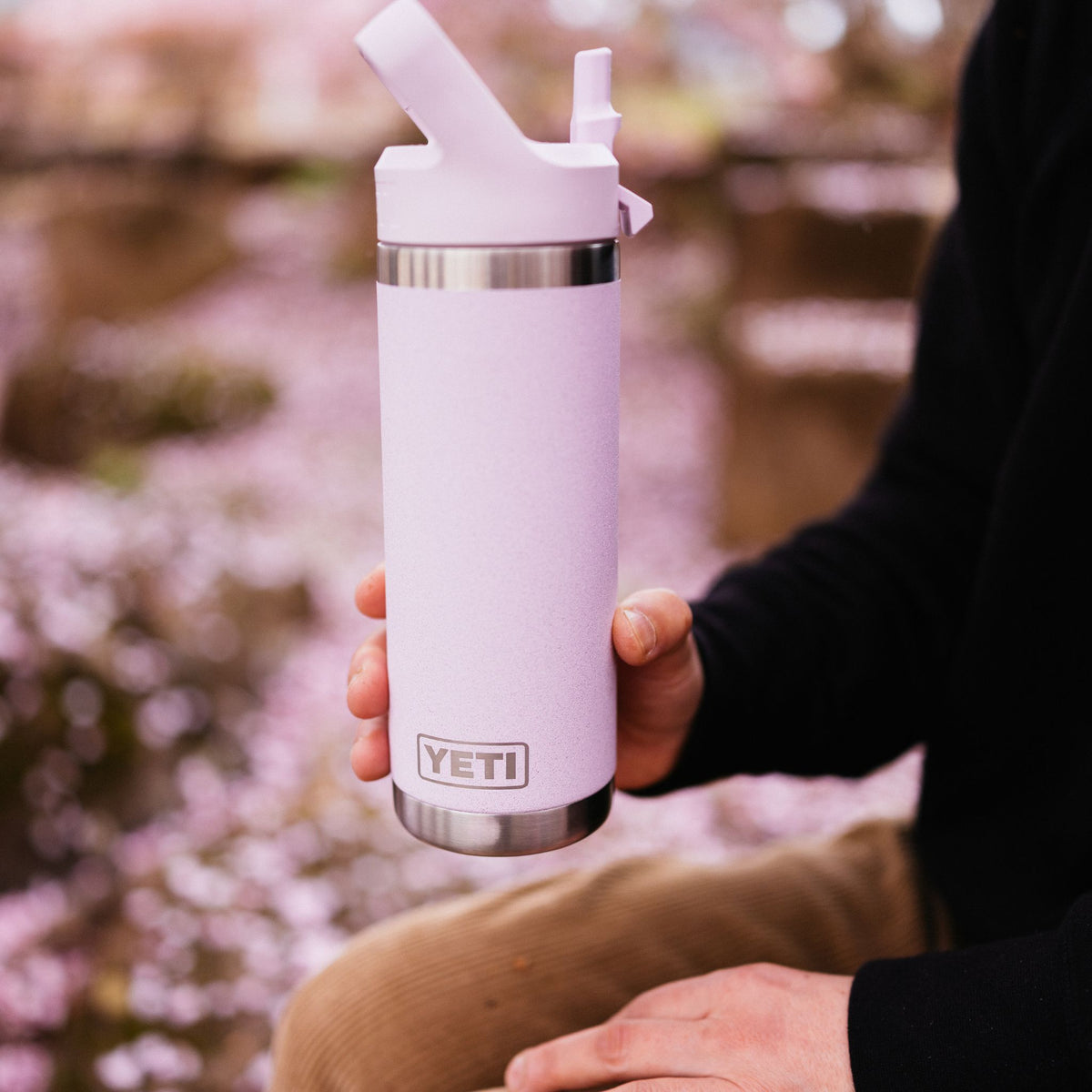 YETI Rambler 18 Oz Bottle in Cherry Blossom (532ml) with Straw Cap