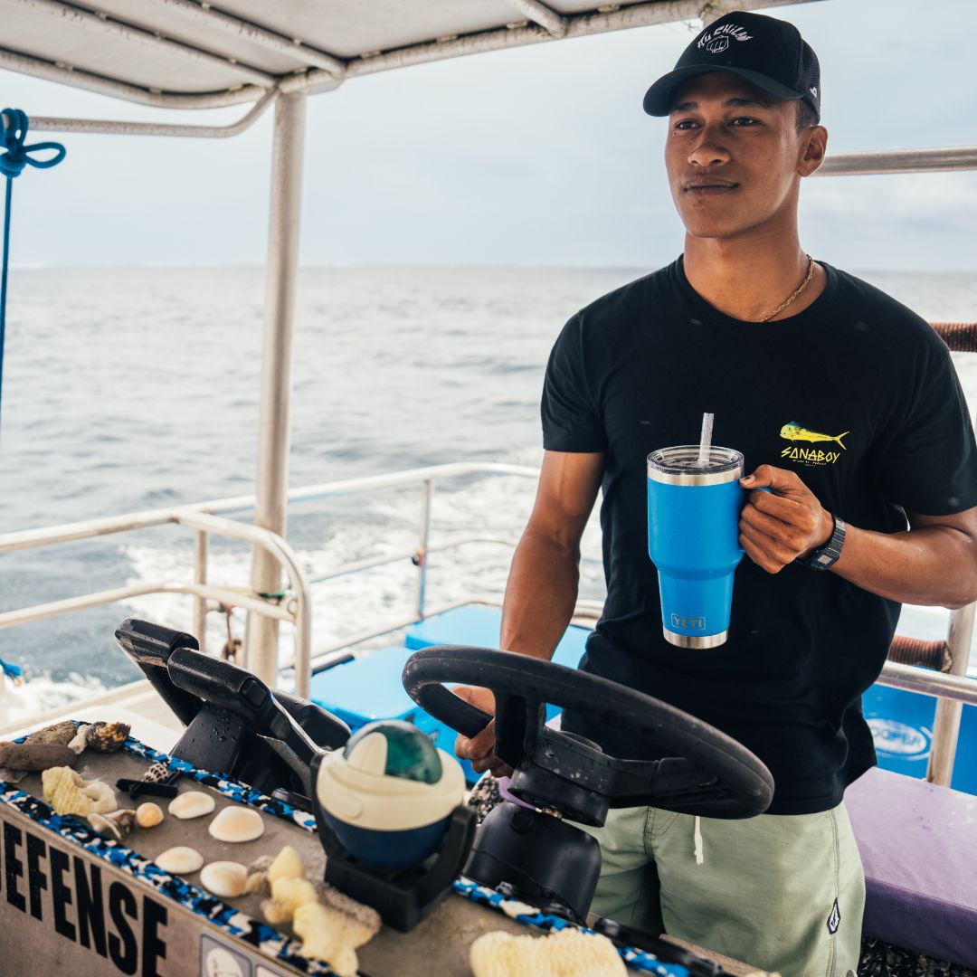 YETI Rambler 35 Oz Straw Mug in Big Wave Blue (994ml) with Straw Lid