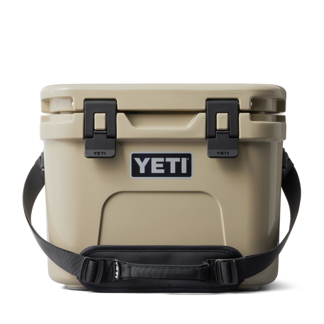 YETI Roadie 15 Cool Box in Tan