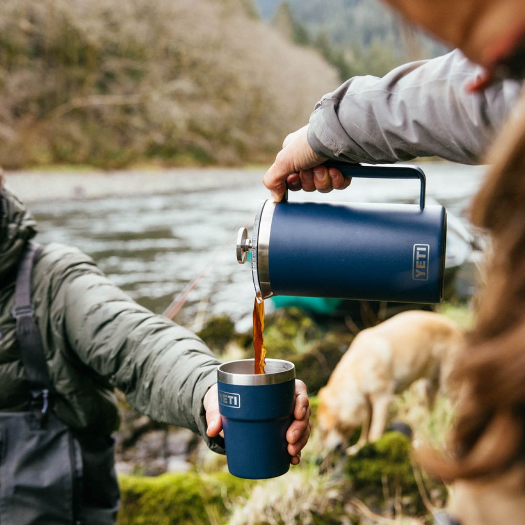 Yeti Rambler 64 Oz French Press in Navy (1.8L)
