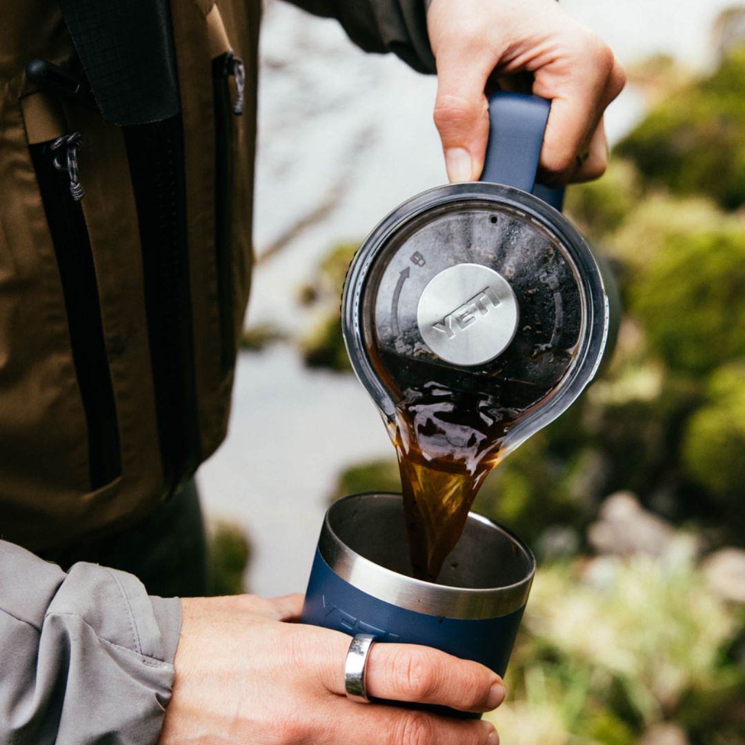 Yeti Rambler 64 Oz French Press in Navy (1.8L)