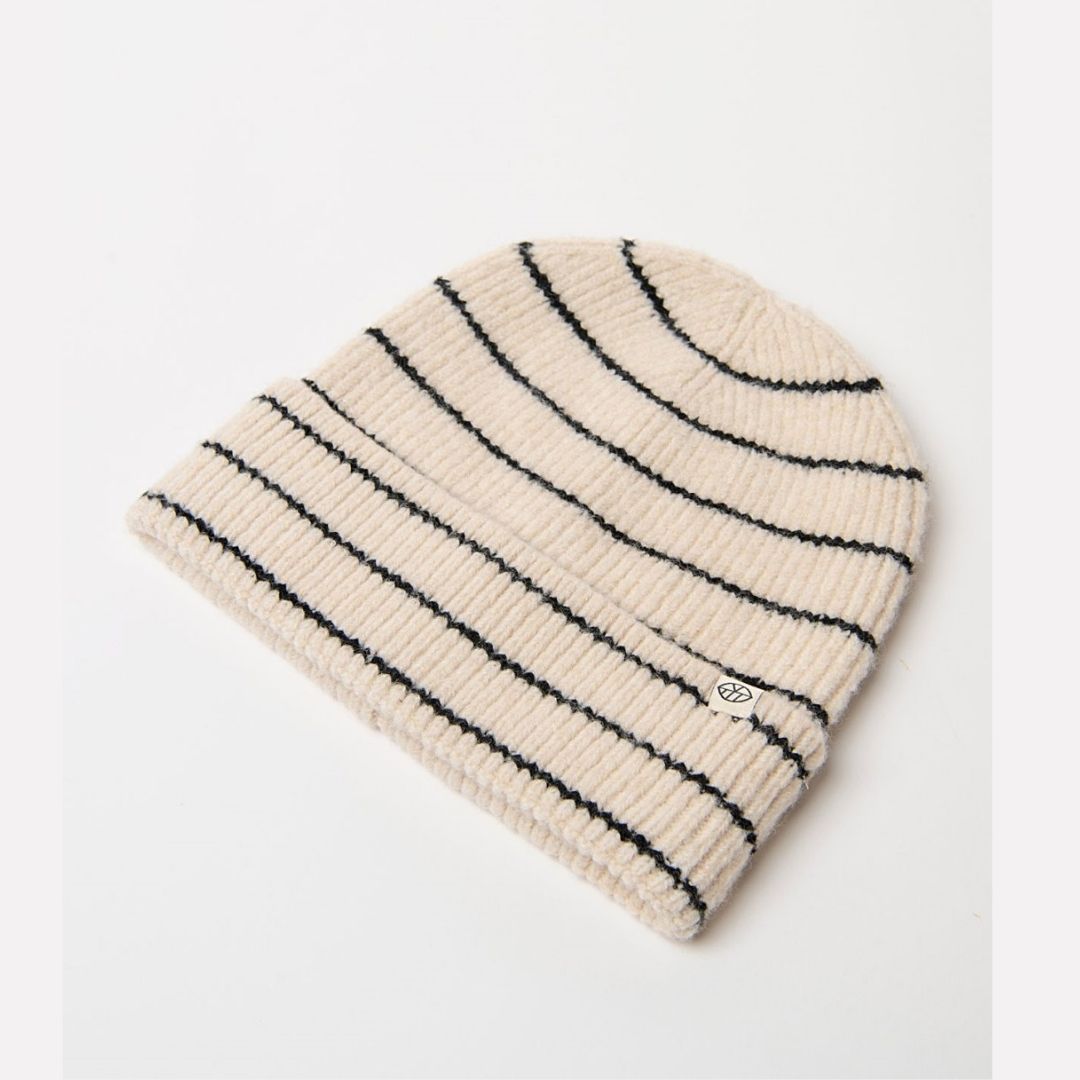 Surkana Knit Hat With Stripes in Ecru