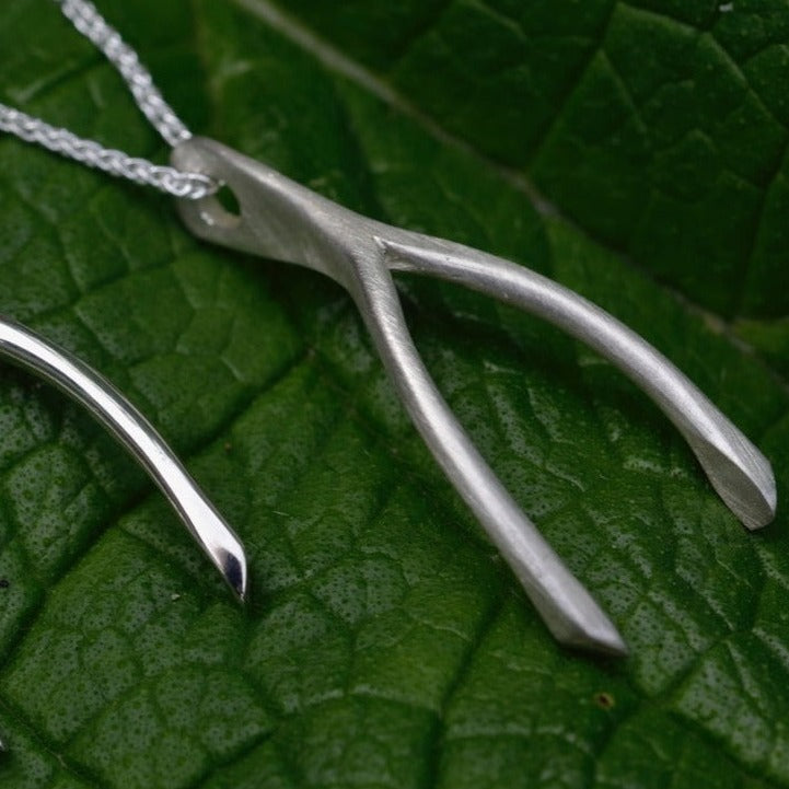 Spirit Wishbone Silver Necklace Matte