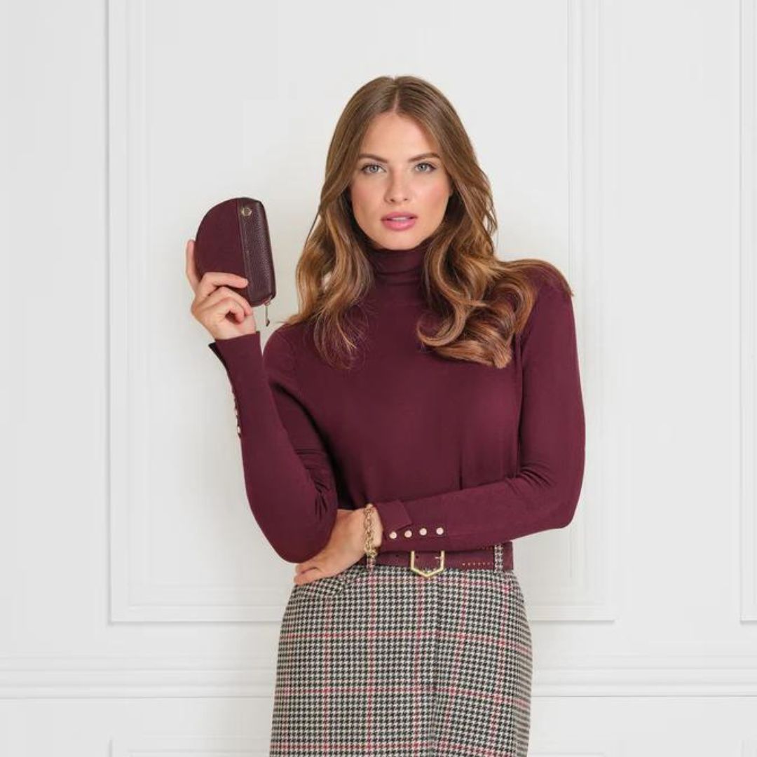 Fairfax & Favor Chiltern Suede Coin Purse in Plum