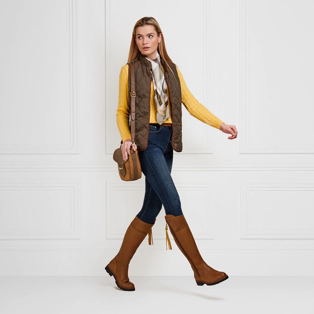 Fairfax & Favor Explorer Leather Boot in Oak