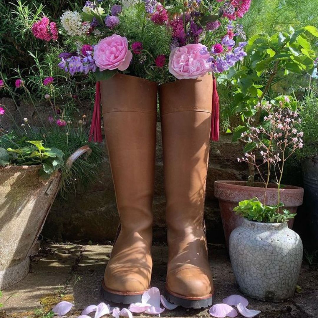 Fairfax & Favor Explorer Leather Boot in Oak