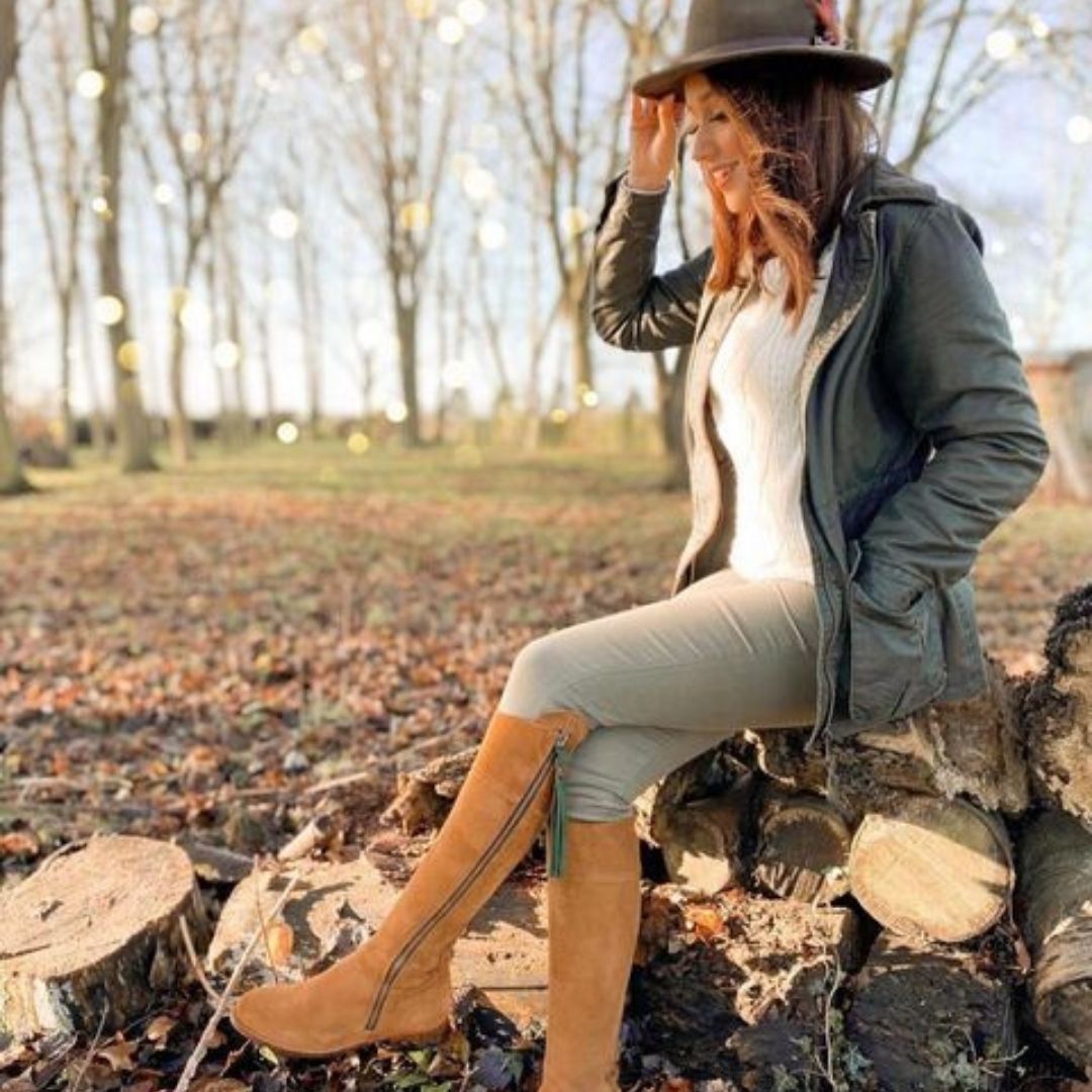 Fairfax & Favor Regina Suede Boot in Tan