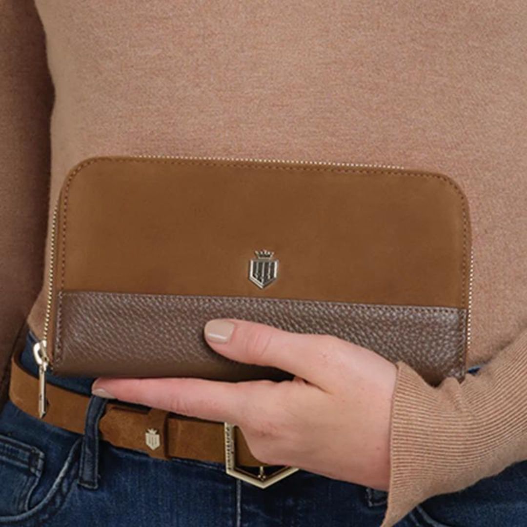 Fairfax & Favor Salisbury Purse in Tan