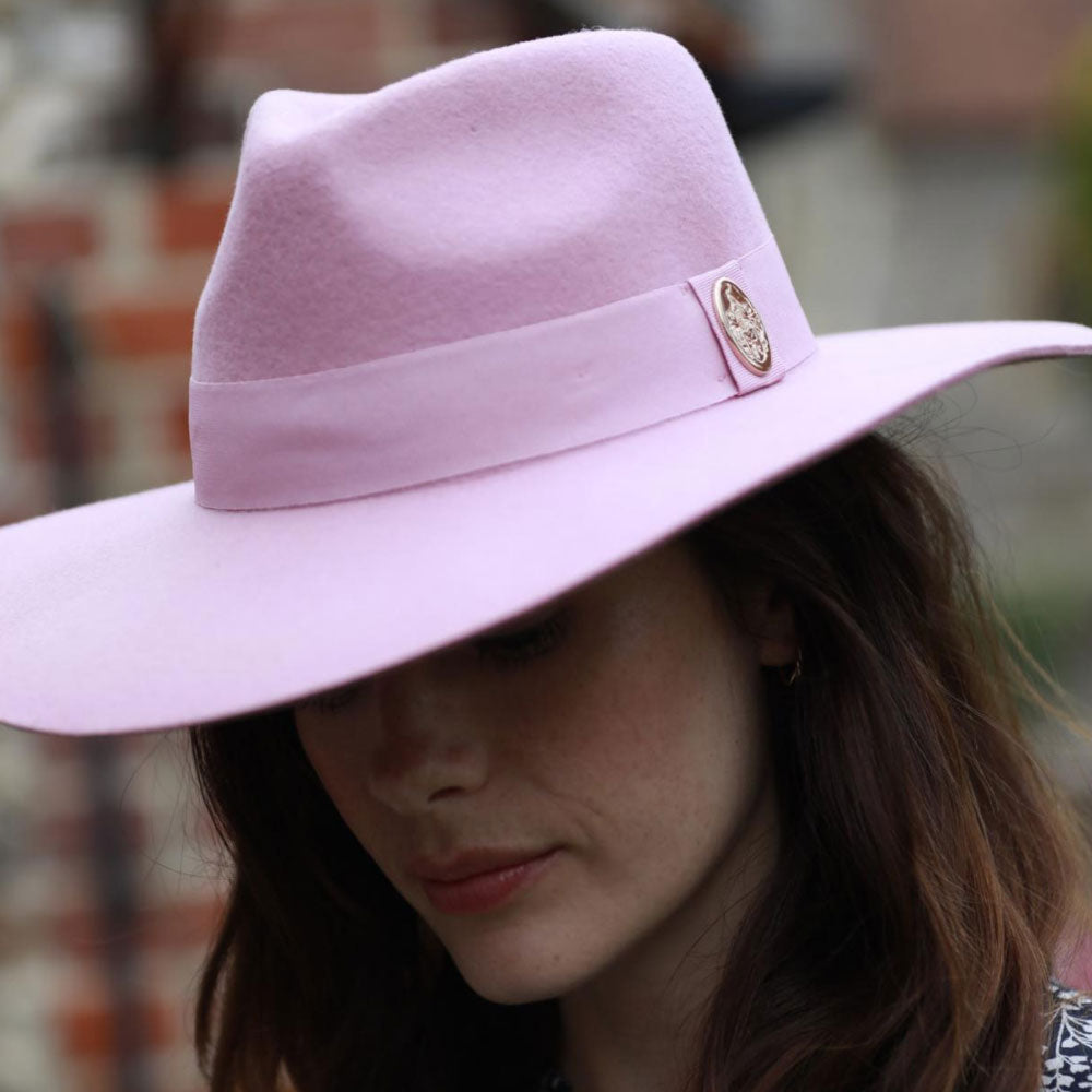 Hicks & Brown Oxley Fedora in Dusky Pink