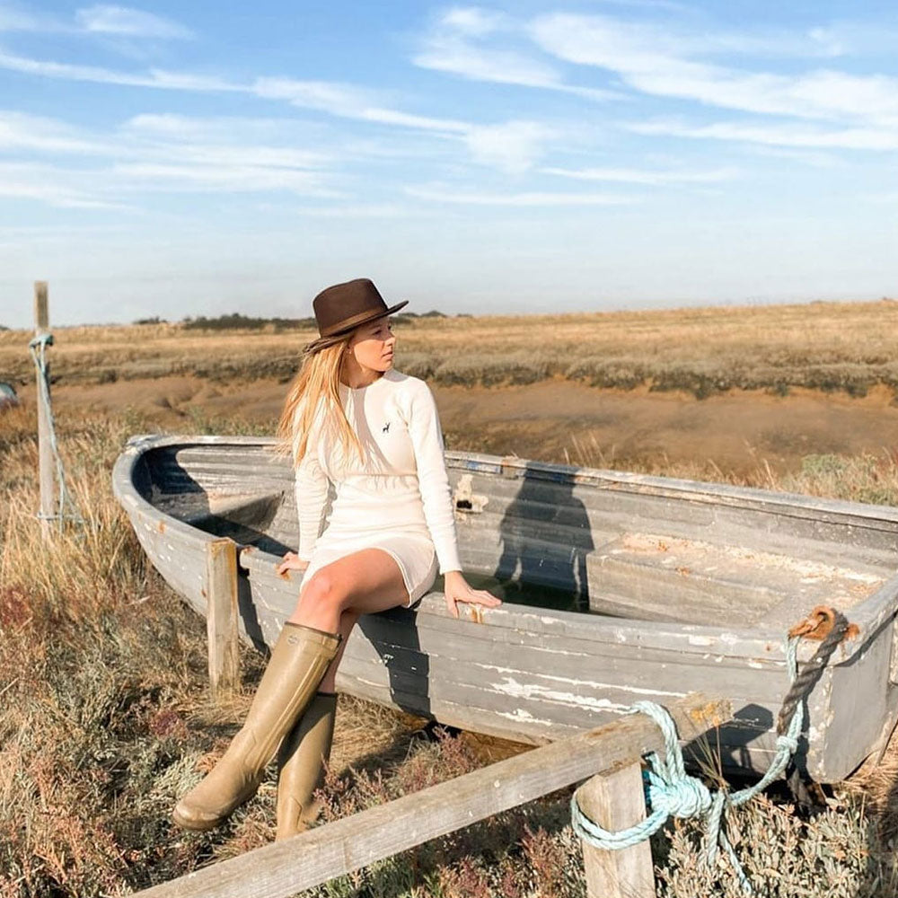 Hicks & Brown Suffolk Fedora in Dark Brown with Gamebird Feather