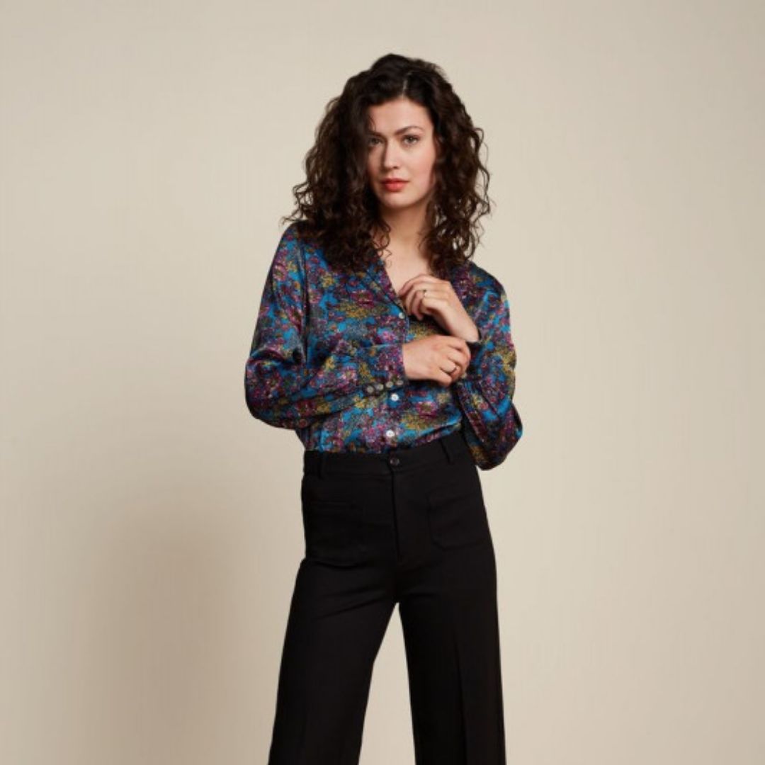 King Louie Women's Tex Blouse in Parade China Blue